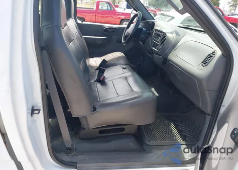 2004 Ford F-150 Heritage Xl/Xlt z USA, uszkodzony, nr VIN 2FTRF17294CA99242